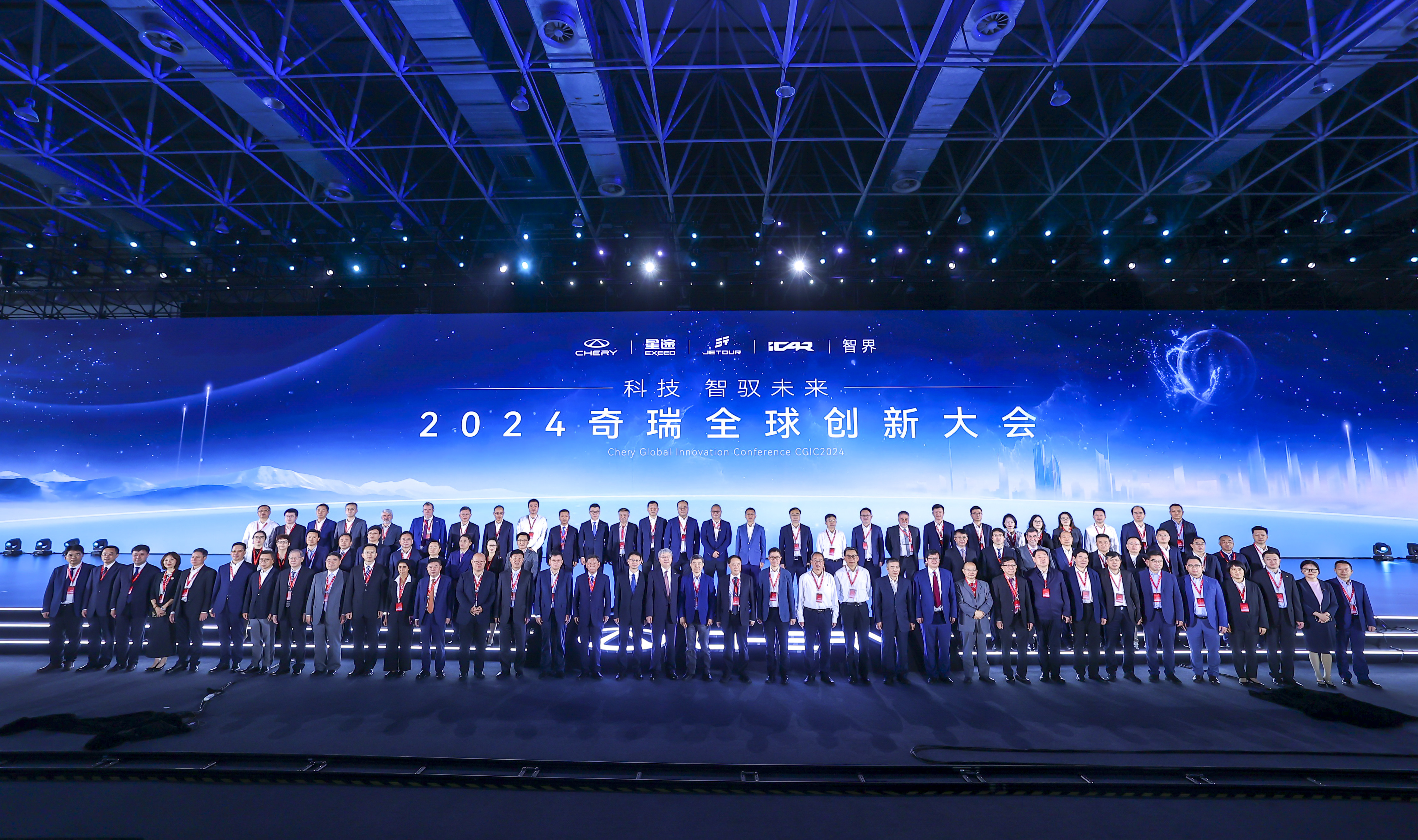 “未来科技加持：新能源引领WRC新潮流”
